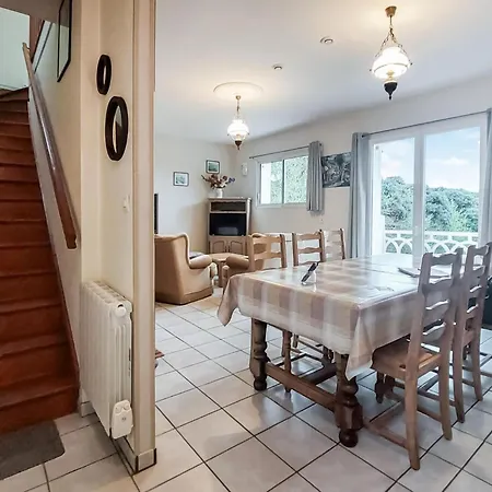 In With Kitchen Lanmodez
